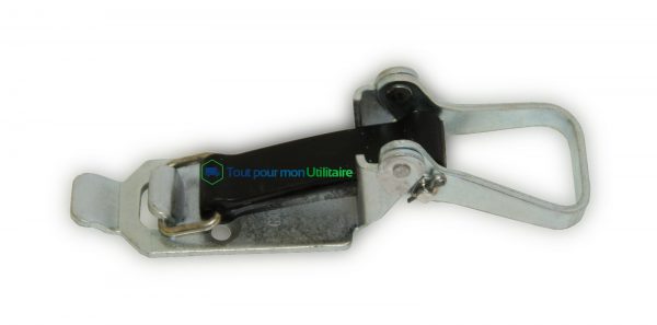 aménagement et accessoire pour utilitaire porte outils avec manche 6 mm balais et autre outils a manche